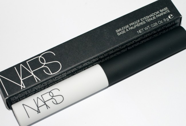 nars-smudgeproof-001